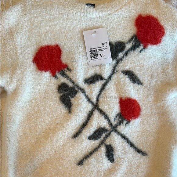 Forever 21 Super Soft Ivory Sweater with Red Floral Pattern 100% Nylonpolyamide - Picture 2 of 4